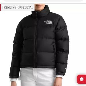 The North Face Women’s 1996 Retro Nuptse Short Jacket Perfect Condition